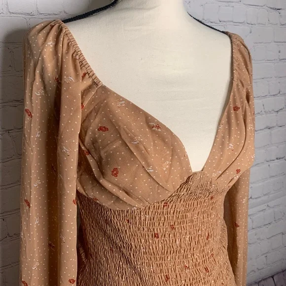 FASHIONNOVA Walk That Smock Mini Dress! - Picture 12 of 14